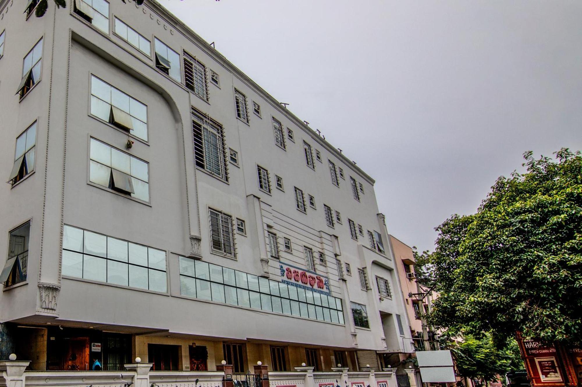 Hotel O Vb Grand Visakhapatnam Esterno foto